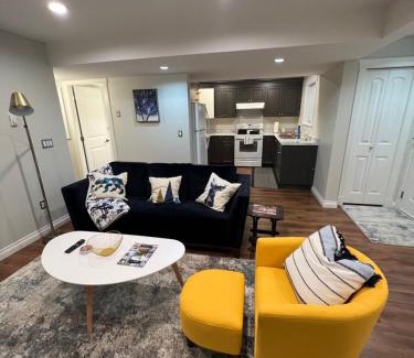 Regional District of Nanaimo Apartment | Beautiful Entire 2 Bedroom Suite