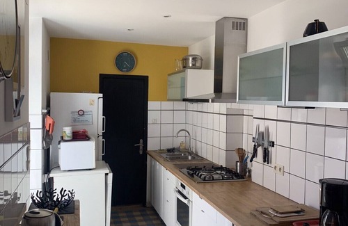 Les Sables d'Olonne House | Beautiful fisherman's house with south-facing courtyard 300 m from the beach with 6-person garage