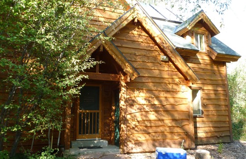 Summit County Cabin | Beautiful family friendly cabin on the Weber river.
