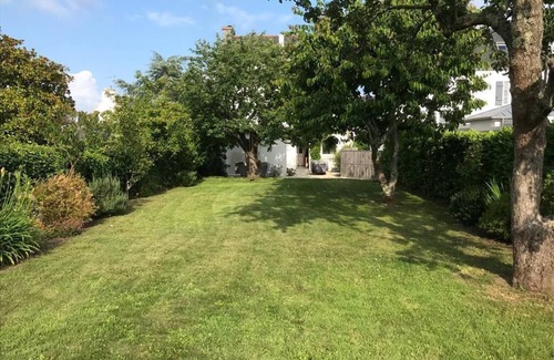 Combrit House | Beautiful family home - sleeps 10 - 3 min from the beach