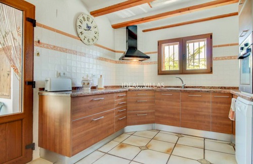 Benissa House | Beautiful Finca with 4 bedrooms and private pool. It has free Wifi