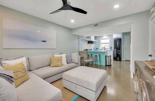 Saint Simons Island Apartment | *Beautiful* Folly Flats Just STEPS from the BEACH!