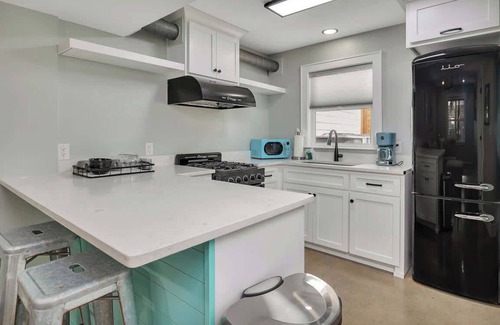 Saint Simons Island Apartment | *Beautiful* Folly Flats Just STEPS from the BEACH!