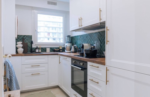 Issy-les-Moulineaux Apartment | Beautiful 1BD Apartment, Issy-les-Moulineaux!