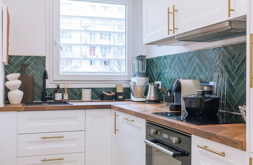 Issy-les-Moulineaux Apartment | Beautiful 1BD Apartment, Issy-les-Moulineaux!