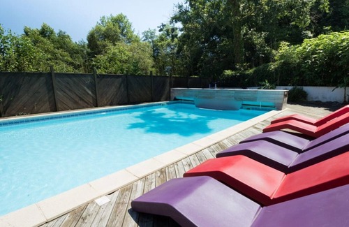 La Bastide-Clairence Apartment | Beautiful typical Basque apartment in residence with swimming pool