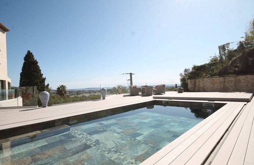 Mandelieu-La-Napoule Villa | Beautiful new villa with panoramic sea view