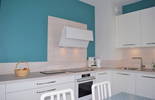 Perros-Guirec Apartment | Beautiful fully renovated apartment for 5 people in the center of PERROS-GUIREC