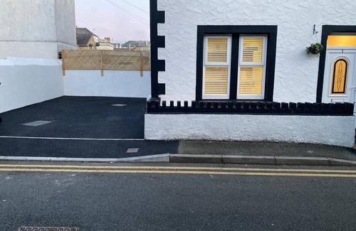 Llandudno Cottage | Beautiful cottage in downtown Llandudno