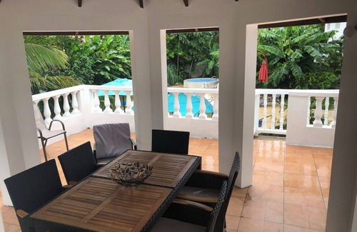 Tower Isle Apartment | Beautiful hideaway one bedroom apartment