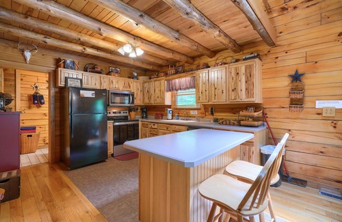 Logan Cabin | Beautiful hilltop cabin on 30 acres. Rustic charm and Hocking Hills living at its best!