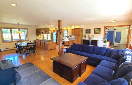 Middleburgh Other | Beautiful Historic Farmhouse with Gorgeous Views