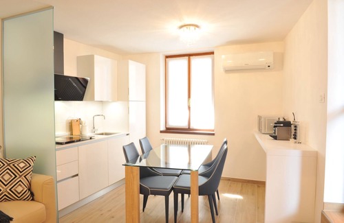 Limone sul Garda Apartment | BEAUTIFUL HOLIDAY LEMON 2 ROOMS ~ APP 8