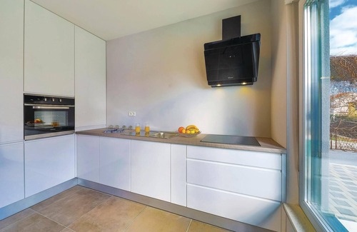 Kastel Kambelovac House | Beautiful home in Kastel Kambelovac