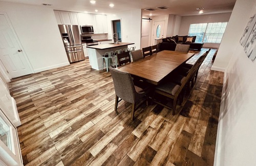 Vero Beach House | Beautiful Home Game Room + Guest House + Heat Pool & Jacuzzi Vero beach RENT88