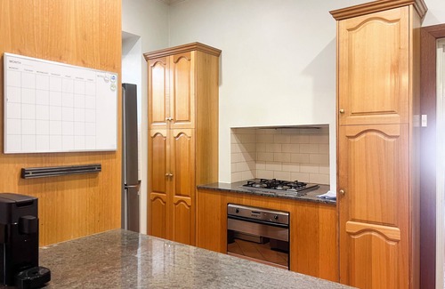 Wagga Wagga Apartment | Beautiful home in a prime location!