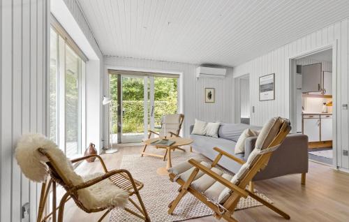 Femmøller House | Beautiful Home In Ebeltoft With Wifi