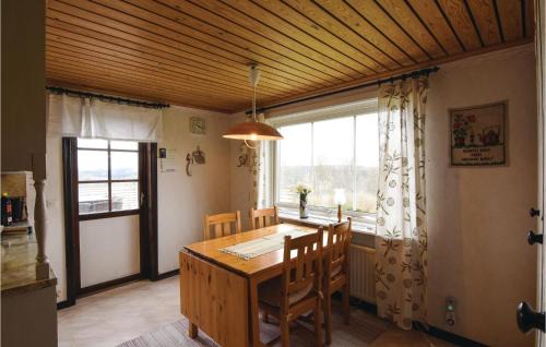 Ed House | Beautiful Home In Ed With Kitchen