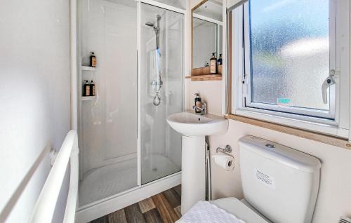 Lillhagen House | Beautiful Home In Göteborgs With Wifi