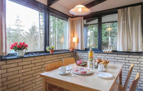 Ferienhausgebiet Hillenseifen House | Beautiful home in Gerolstein with 2 Bedrooms and WiFi