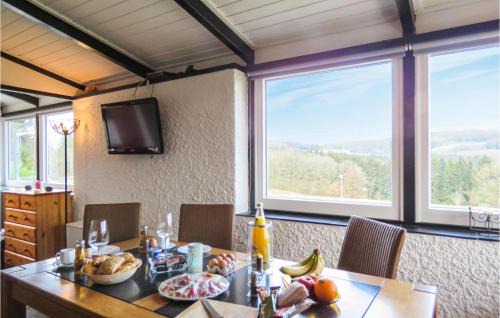 Ferienhausgebiet Hillenseifen House | Beautiful Home In Gerolstein With Wifi