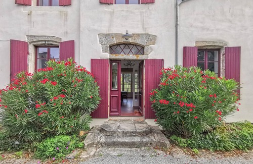 Guerande House | Beautiful home in Guerande with WiFi
