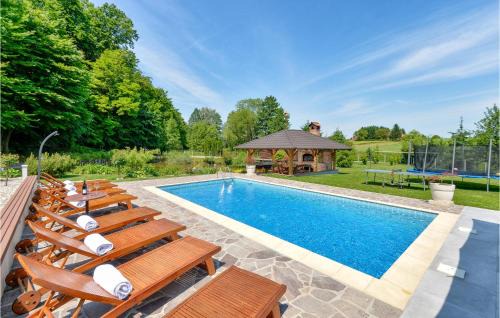 Jalzabet House | Beautiful Home In Kelemen With Sauna