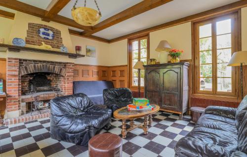 Le Crotoy House | Beautiful Home In Le Crotoy With Wifi