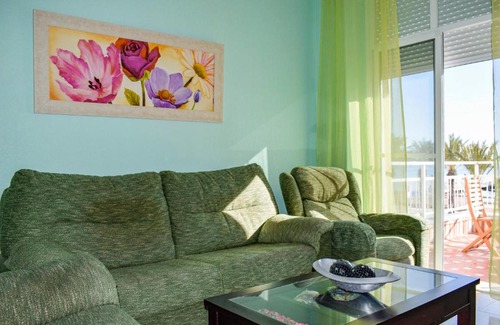 Los Alcazares House | Beautiful home in Los Alczares with 3 Bedrooms and Internet