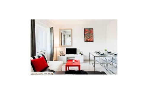 Mravince House | Beautiful Home In Mravince