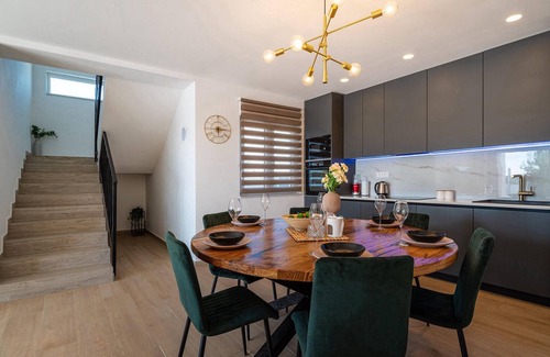 Polaca House | Beautiful home in Polaca with sauna