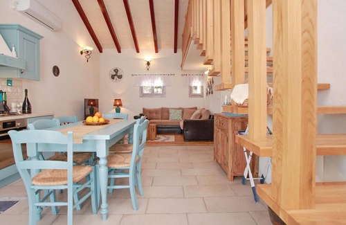 Prizba House | Beautiful home in Prizba with WiFi