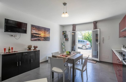 Cava dʼAliga House | Beautiful home in Scicli with kitchen