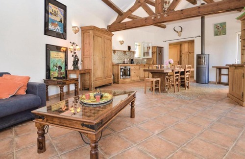 Sisco House | Beautiful home in Sisco with 4 Bedrooms and WiFi