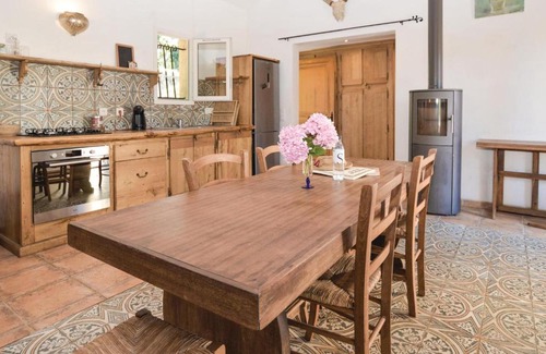 Sisco House | Beautiful home in Sisco with 4 Bedrooms and WiFi