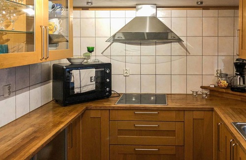Torangsvag House | Beautiful home in Storebø with WiFi