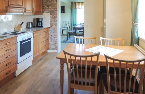 Falkenberg Municipality House | Beautiful home in Vessigebro with sauna