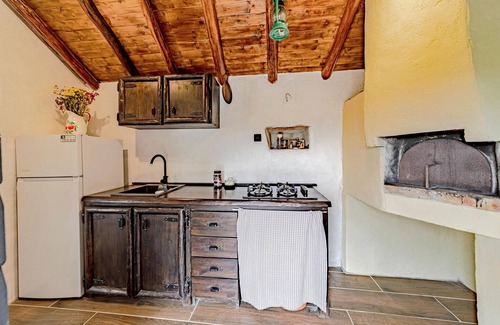 Zrnovo House | Beautiful home in Zrnovo with WiFi
