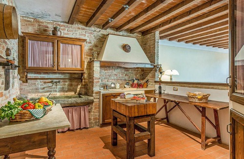 Montagnano House | Beautiful home in Monte San Savino
