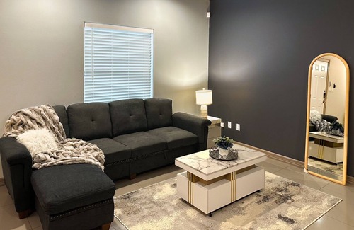 Edinburg Apartment | Beautiful Home located in Uptown Edinburg