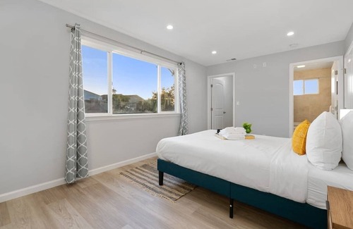 Pacifica House | Beautiful Home Near Beaches and QuietNeighborhood5