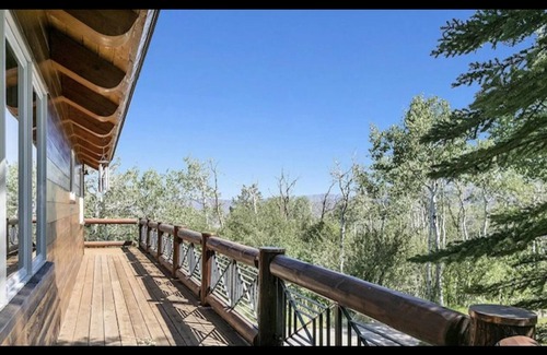 Bear Valley House | Beautiful home with views