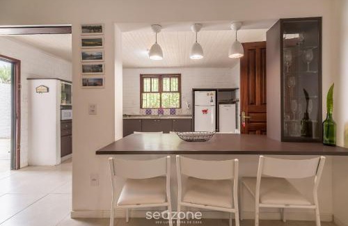 Daniela 2 House | Beautiful House 30m from Beach in Floripa RTT1905