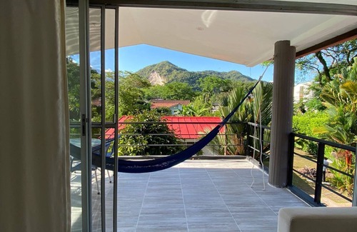 Villavicencio House | Beautiful House with Swimming Pool | Villavicencio