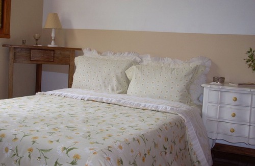 Teresopolis Cottage | Beautiful house with 9.000m2 of gardens, wifi, 4 suites and near Golf - 06 bedrooms