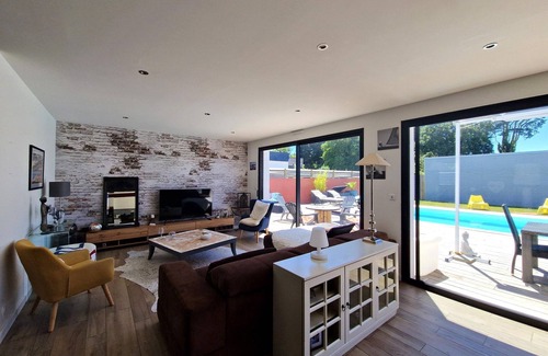 Ploemeur House | Beautiful house with heated pool, Ploemeur