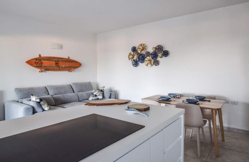 Baia Sant'Anna House | Beautiful and modern villa in close proximity to the rocky coast.