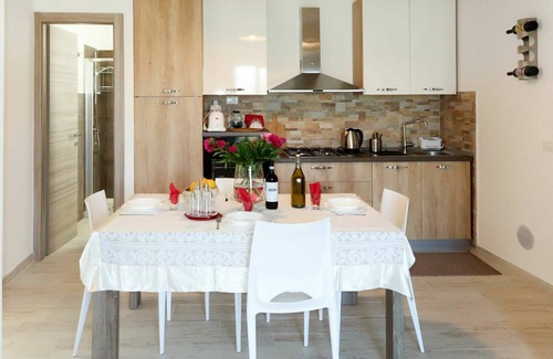 Villanova d'Albenga Apartment | Beautiful apartment for 6 guests with WIFI, A/C, TV and terrace