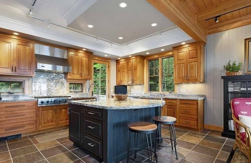 Kewadin House | BEAUTIFUL LAKE MICHIGAN HOME