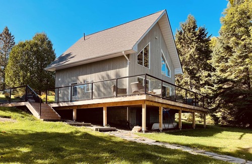 Huntsville Cottage | Beautiful Lakefront Cottage, Fairy Lake, Muskoka, ON